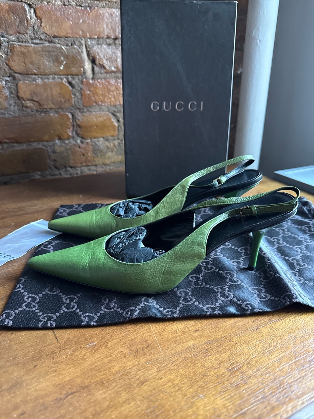 Rare Gucci by Tom Ford Y2K Green Leather Pointed Toe Slingback Heels Pumps 8.5B - Picture 2 of 7